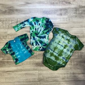 bundle of 3 baby tie dye top/onesies